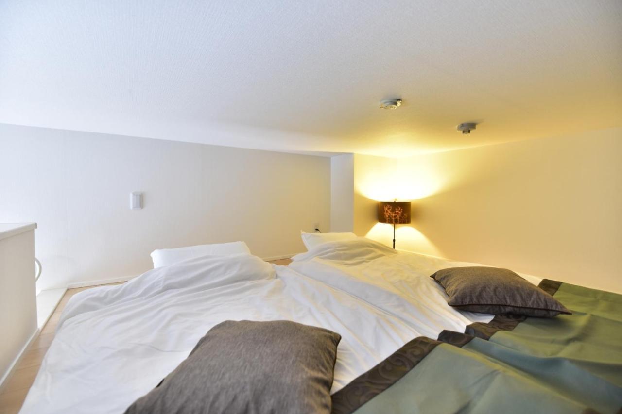 Appartement モノトーン難波 à Ōsaka Extérieur photo